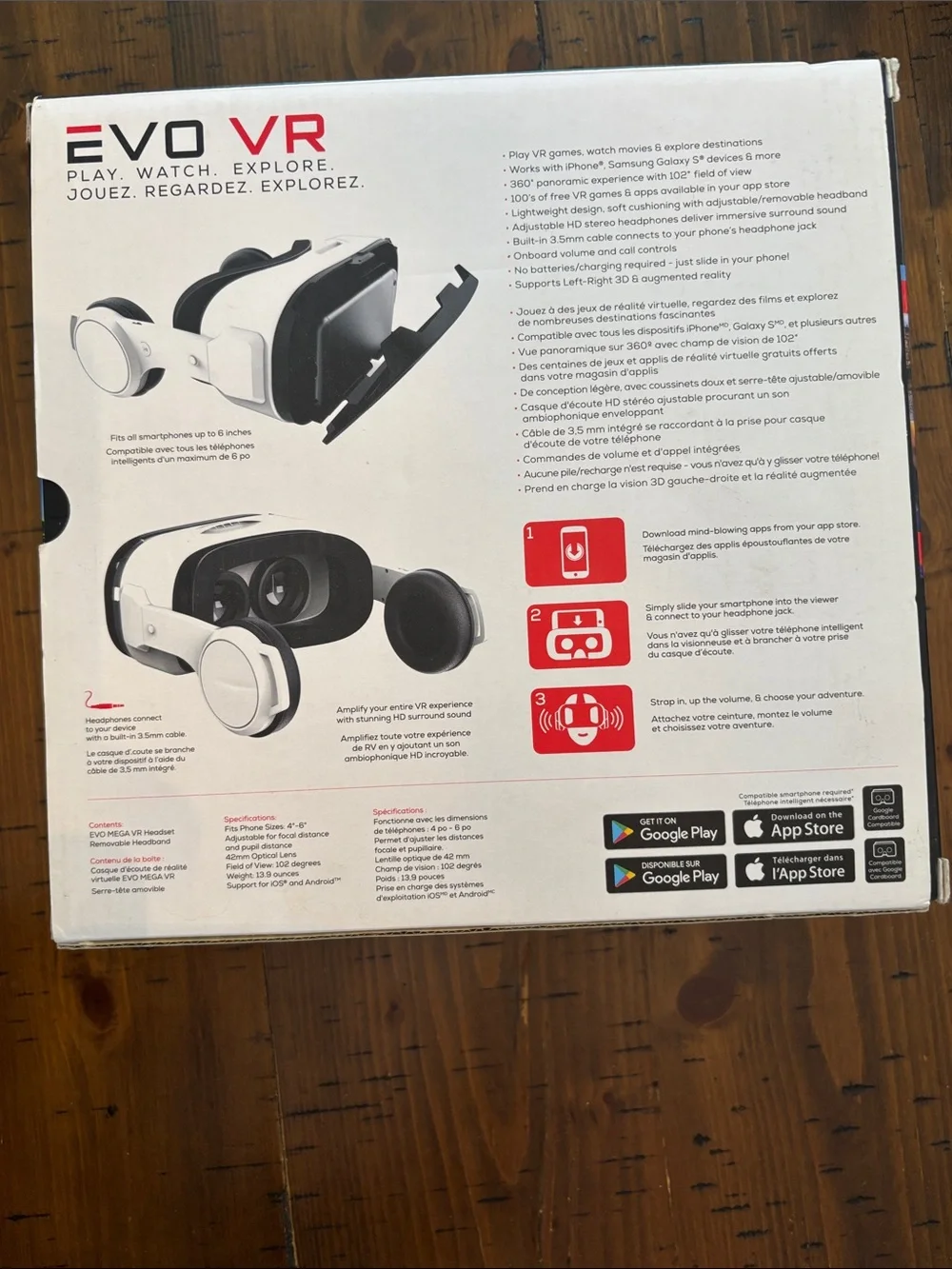 EVO VR White Virtual Reality Headset with HD Headphones NIB